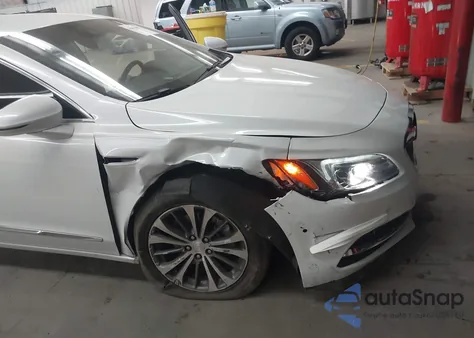 2017 Buick Lacrosse Premium z USA, uszkodzony, nr VIN 1G4ZR5SS0HU191167